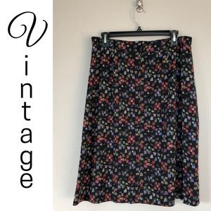 VTG Prophecy by Sag Harbor Black Knee Length Skirt